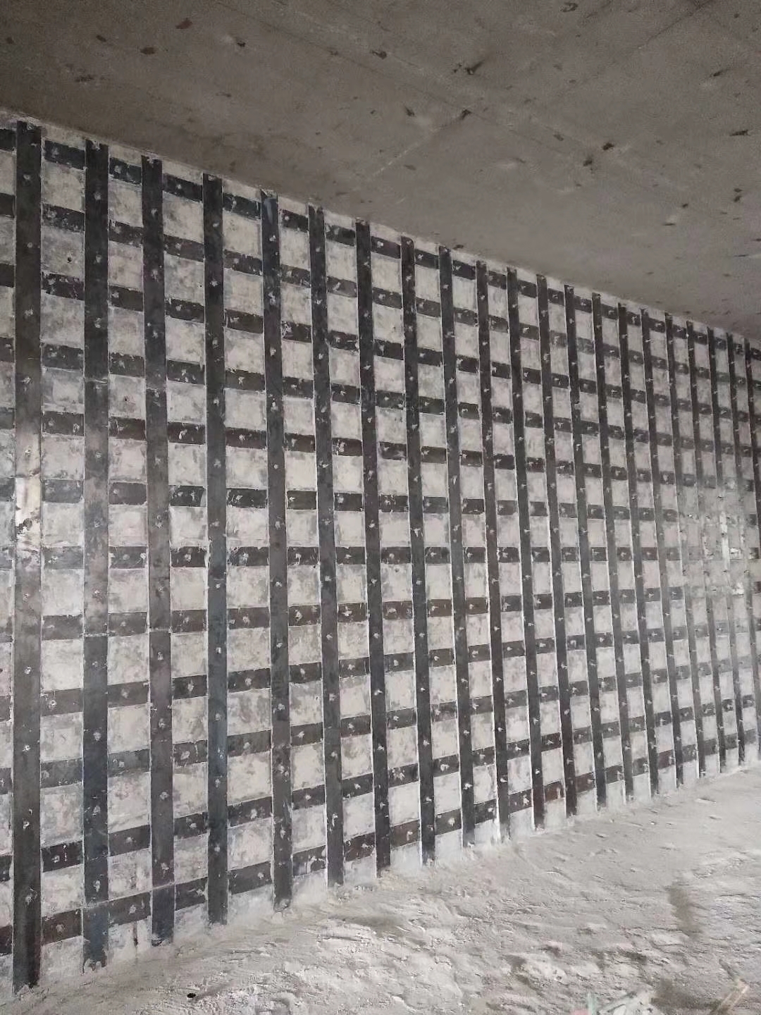 杨浦墙面裂缝修补方法